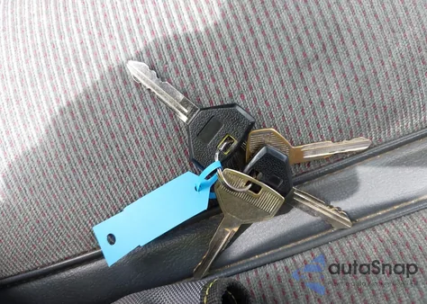 1993 Dodge Dakota из США, поврежденный, VIN 1B7FL26X8PS102811